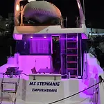 43 Ft Motoryacht In